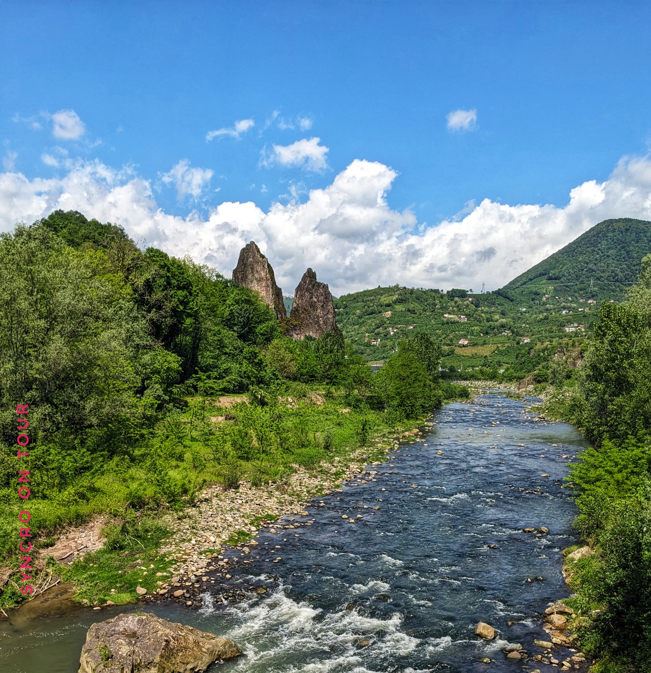 Durchs Tal des Melet